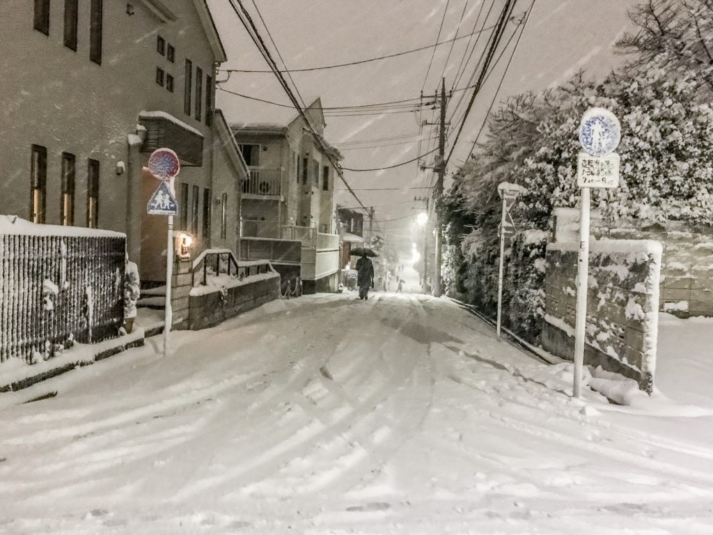 夜の雪道、僕の街 #2の様子