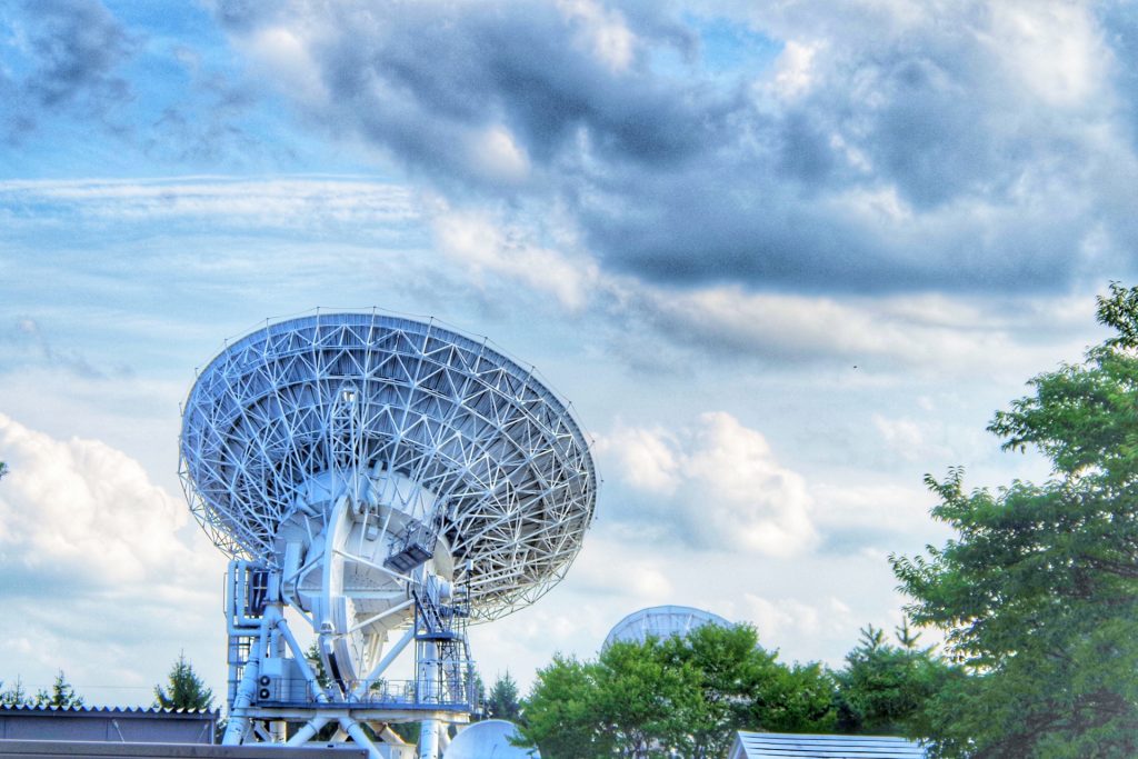 雲の上の宇宙の様子