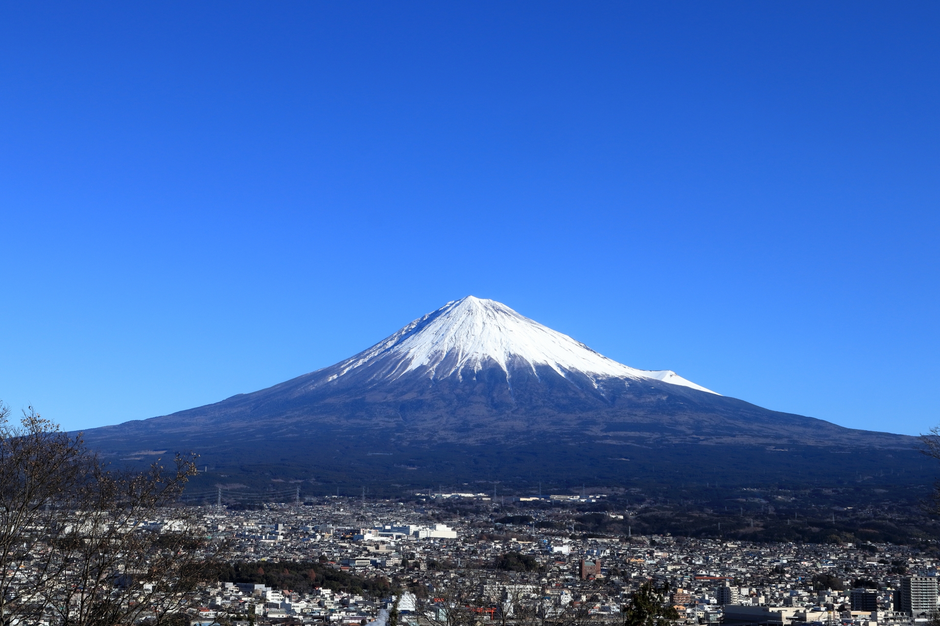 静岡県】富士山の麓・富士宮 市へ移住して特別な日々を送ろう！自然豊かで東京へも行きやすい魅力的な立地｜移住スタイル｜ライフスタイルから移住先を発見できるマガジン