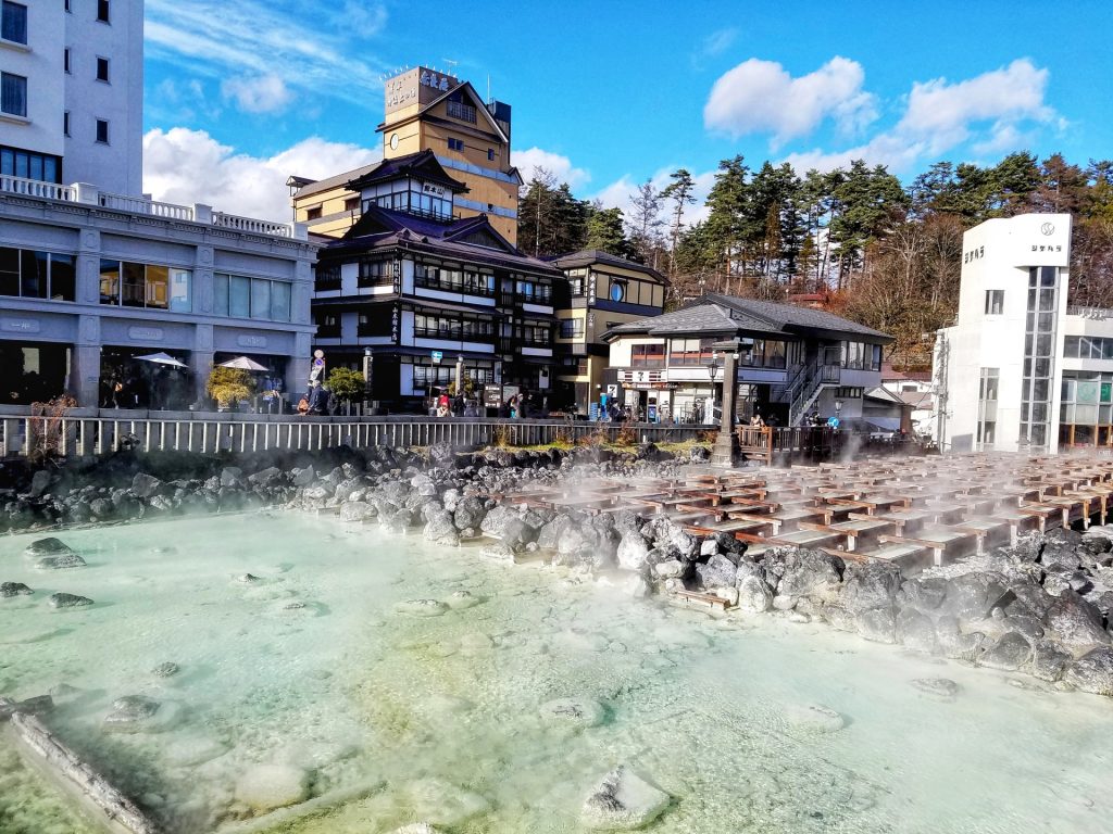 草津温泉の湯畑(群馬県)の様子